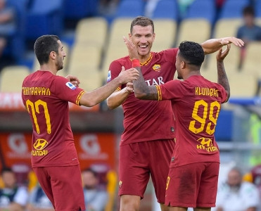 Roma evdə, Milan səfərdə qələbə qazandı