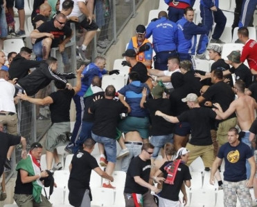 UEFA millimizin rəqibini bağışladı