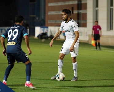 Zubir ən yaxşı futbolçu seçildi