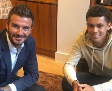 Bekhem menecer şirkəti yaratdı