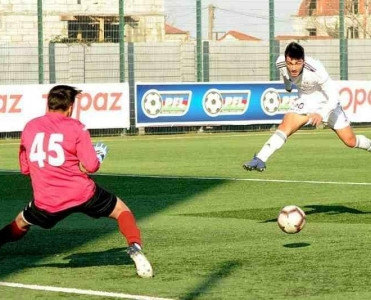 Qarabağ Neftçi'yə qalib gəldi