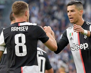 “Ronaldo sadə oğlandır” – Remsi