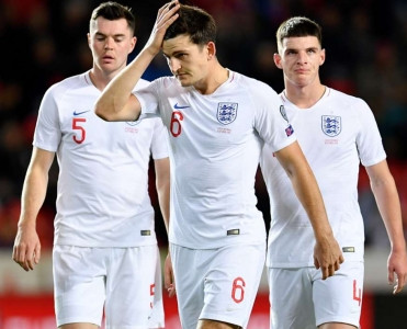 İngiltərə millisinin 10 illik seriyası qırıldı