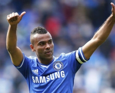 Koul Çelsi'yə qayıtdı