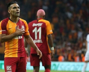 Falkao "Real"a qarşı oynayacaq? – Terim açıqladı