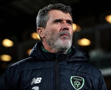 Liverpul'la döyüşə gedirsiniz, ancaq tuneldə dayanıb, öpüşürsünüz - Roy Kin