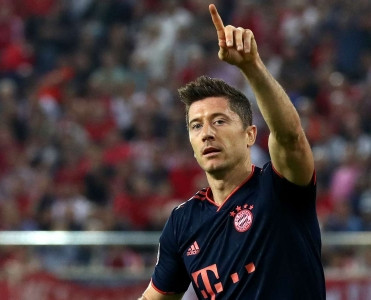 Levandovski ÇL-nın 5 ən yaxşı bombardiri siyahısına daxil olub