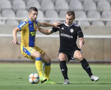 Qarabağ APOEL-lə heç-heçə etdi