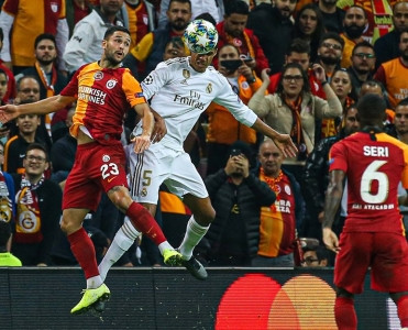 Qalatasaray Madridə 19 futbolçu ilə gedir - SİYAHI