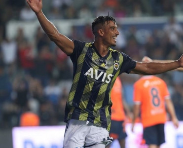 Fənərbaxça'da yeni müqavilə