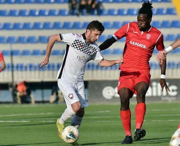 “Keşlə”nin afrikalı futbolçusu milliyə çağrıldı