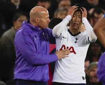 Sonun qırmızı vərəqəsi ləğv olundu