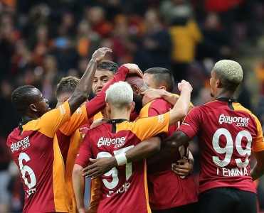 Qalatasaray'da ciddi itkilər