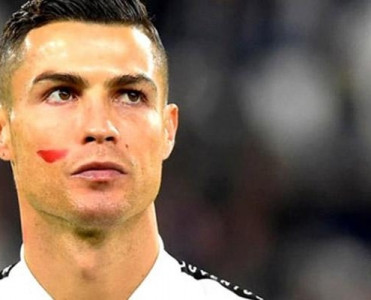 Ronaldo, Dibala, İquain qadına şiddətə belə etiraz etdi - FOTO