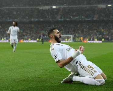 Benzema Real'a yetmədi - VİDEO