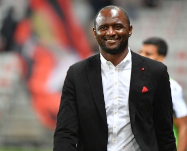 Bekhem sabiq Arsenal'lını istəyir