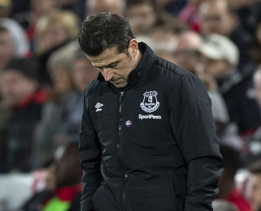 Everton baş məşqçisini istefaya göndərdi