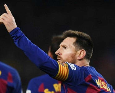 Messi het-trik sayında Ronaldonu keçdi