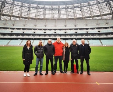 Uels nümayəndəsi Bakıya gəldi