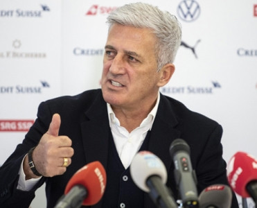 Bakıya tez getmək üçün icazə almışıq - Vladimir Petkoviç