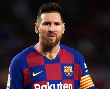 Messi Zidanı müdafiə etdi