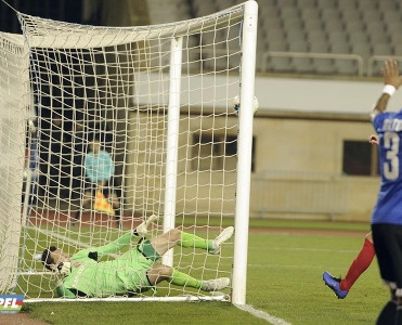 Keşlə - 100 oyun, 101 qol