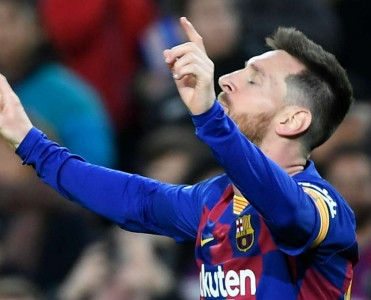 Klopp və Messi 1-ci oldu