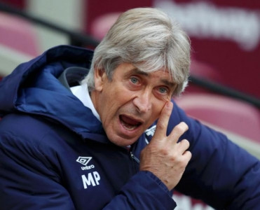 Pelleqrini istefaya göndərildi