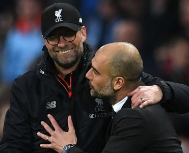 VAR qarışıqlığa səbəb olur - Klopp və Qvardiola şikayətləndi