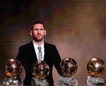 Hər il komandamı dəyişmək imkanım var - Messi