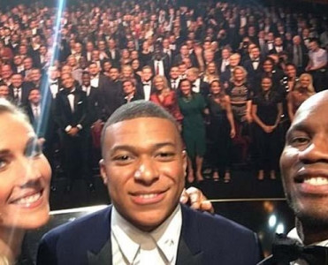 10 il əvvəl şəkil çəkdirmək istəyini qəbul etməmişdi