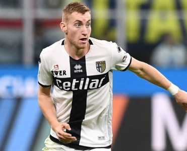 Yuventus ilk transferini reallaşdırır