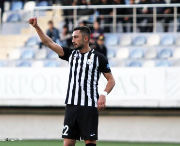 Mirabdulla Neftçi'yə qayıtdı