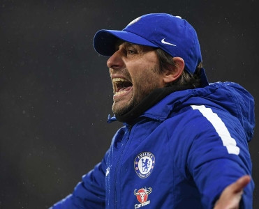 Çelsi Konteyə 30 milyon təzminat ödədi