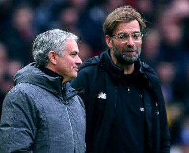 Mourinyo hansı mövqedə oynayıb? - Klopp