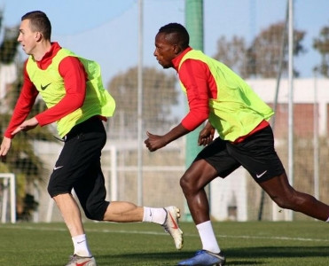 Mirabdulla və Anton komanda ilə birgə məşqlərə başladı