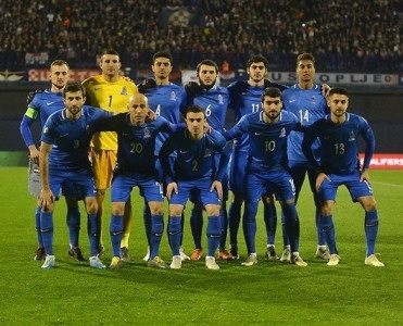 Millimizin baş məşqçisi vəzifəsinə 32 namizəd