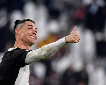 Ronaldo İnstaqram'ın kralı oldu