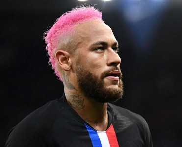 Neymar imicini yenə dəyişdi