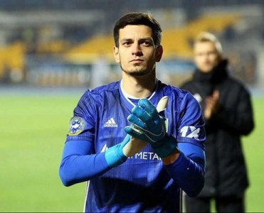 Bir milyonda versələr, Emil Tobol'da qalmazdı