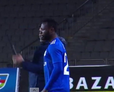 Ovusu ilk oyununa çıxdı