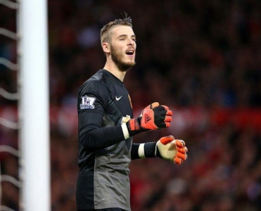 İngiltərədə ən çox maaş alan futbolçuların adı açıqlandı