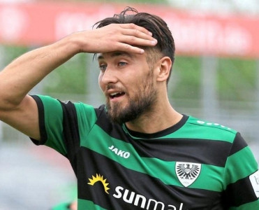 Rüfət oynadı, komandası qələbə qazandı