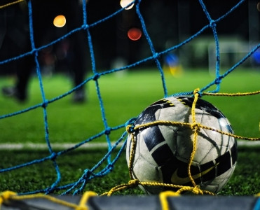 Daha bir çempionat fəaliyyətini dayandırdı