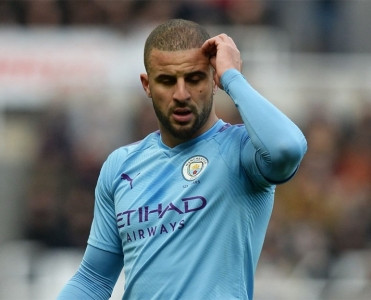 Evinə iki fahişə çağırdı, Siti bəyanat yaydı - FOTO