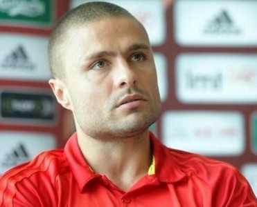 Azərbaycanda futboldan həzz almırdım