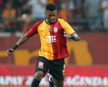 Qalatasaray'ın futbolçusunun nənəsi koronavirusdan öldü