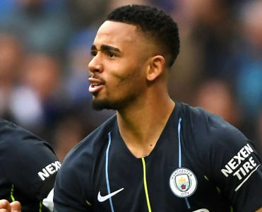 Mançester Siti'nin futbolçusundan xeyirxah addım