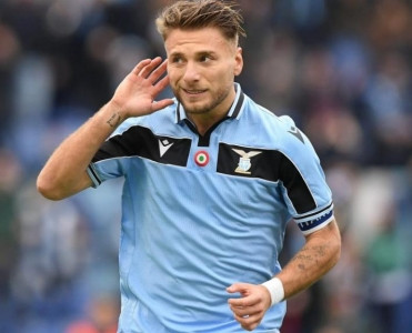 Onda başa düşdüm ki, Emeri heçnə bilmir