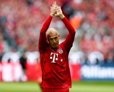 Robben Braziliya klubunda çıxış edə bilər